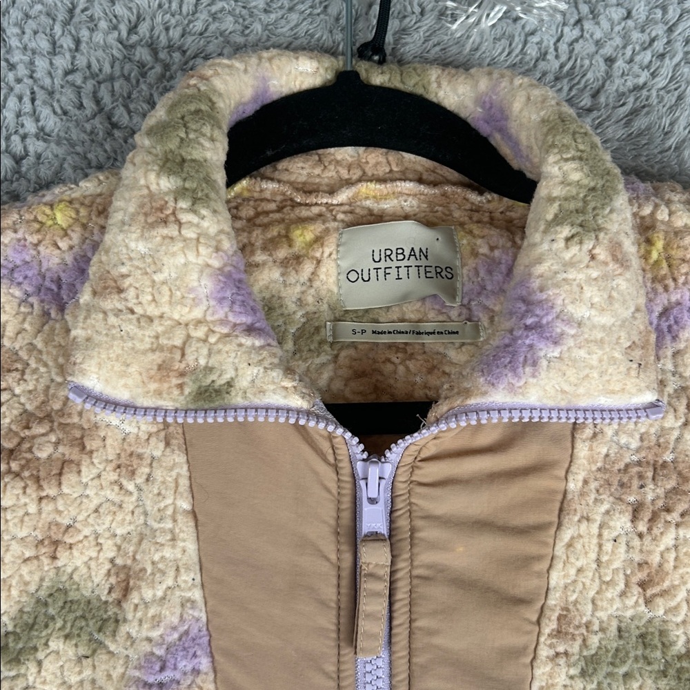 Urban Outfitters Long Sleeve Zip Sherpa Ivory Pullover Sweater Oversized  Size S - Picture 5 of 16